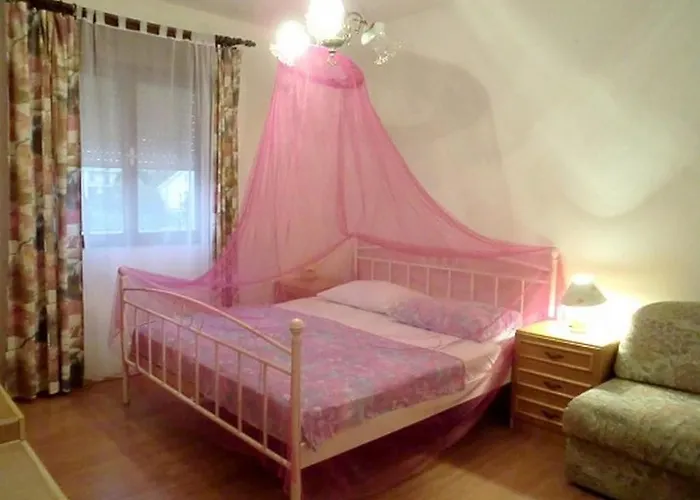 For Families With Children Banjol, Rab - 16645 Appartamento Banjol