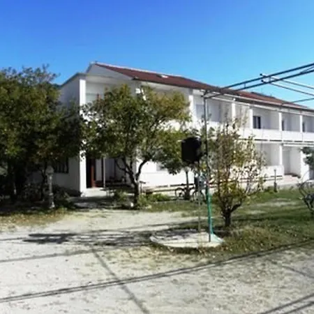 Apartment For Families With Children Banjol, Rab - 16645 *